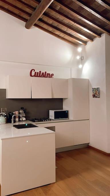 Romantic In Apartamento Florença