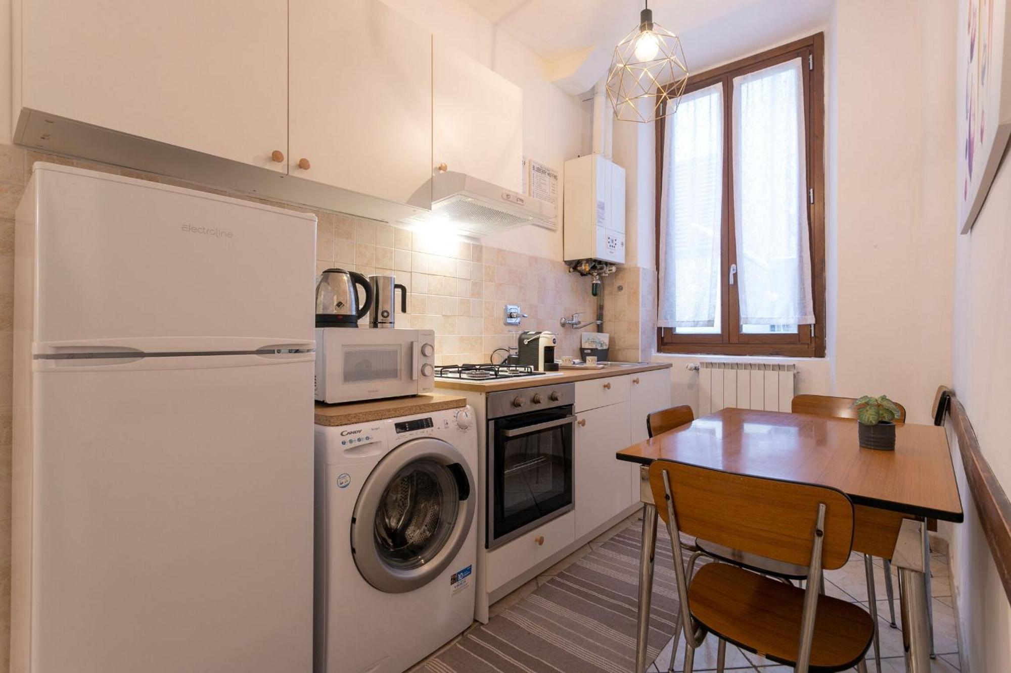 Appartement La Bottega Di Botticelli By Halldis Florence