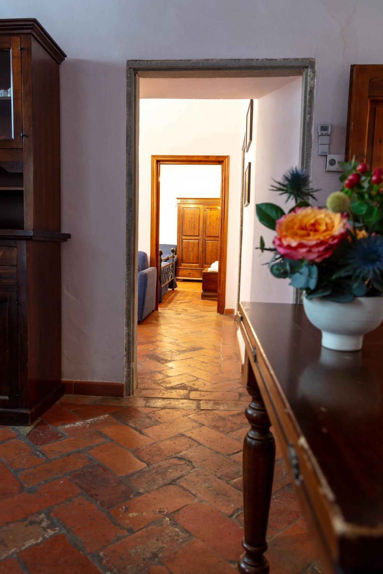 Apartamento Classico Fiorentino 5 - 10 Min Ponte Vecchio E Palazzo Pitti Florença