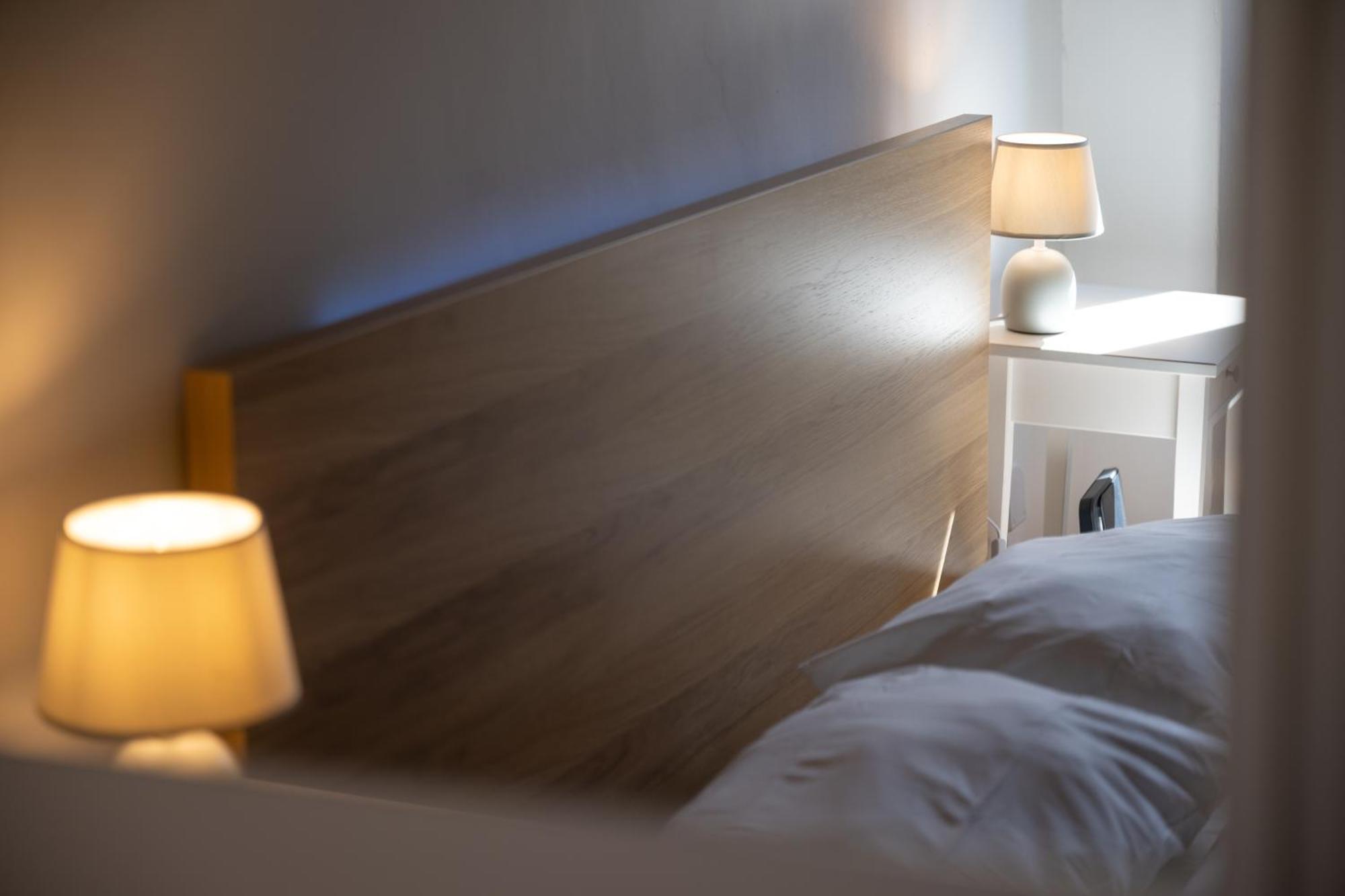 Tipica Cozy House + Parking! Apartamento