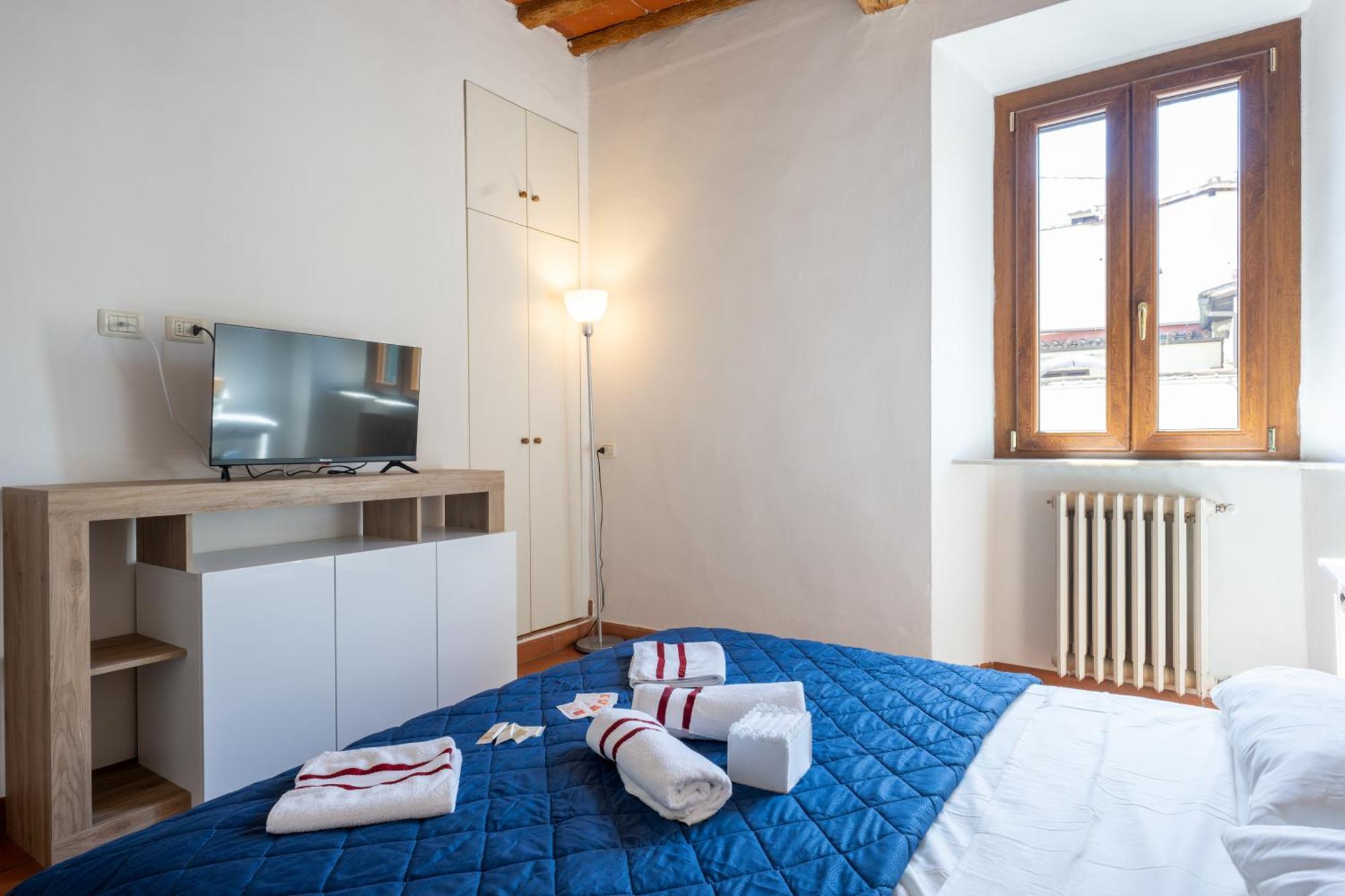 Tipica Cozy House + Parking! Florença