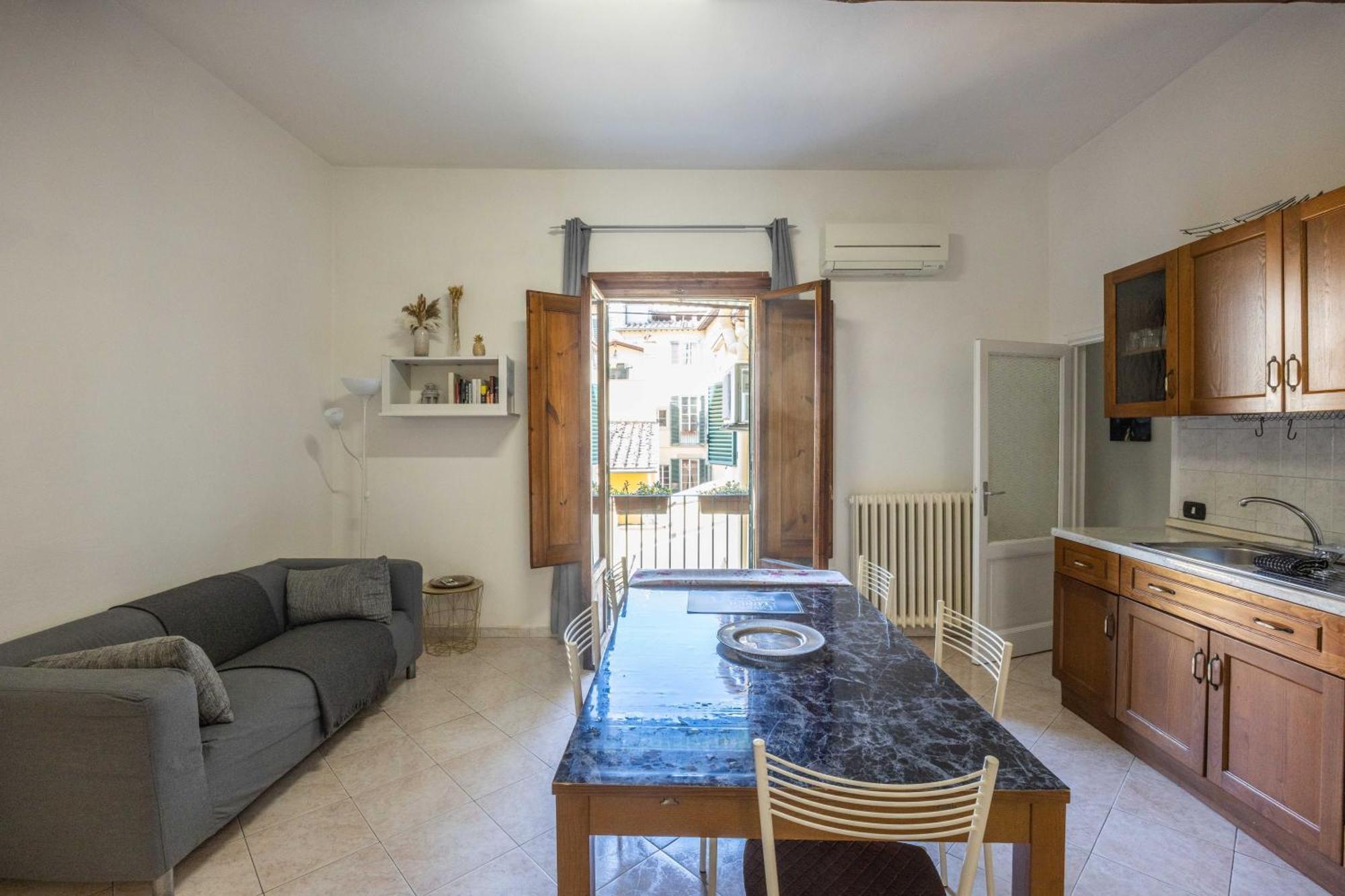 Apartment San Marco, By Short Holidays Florence
