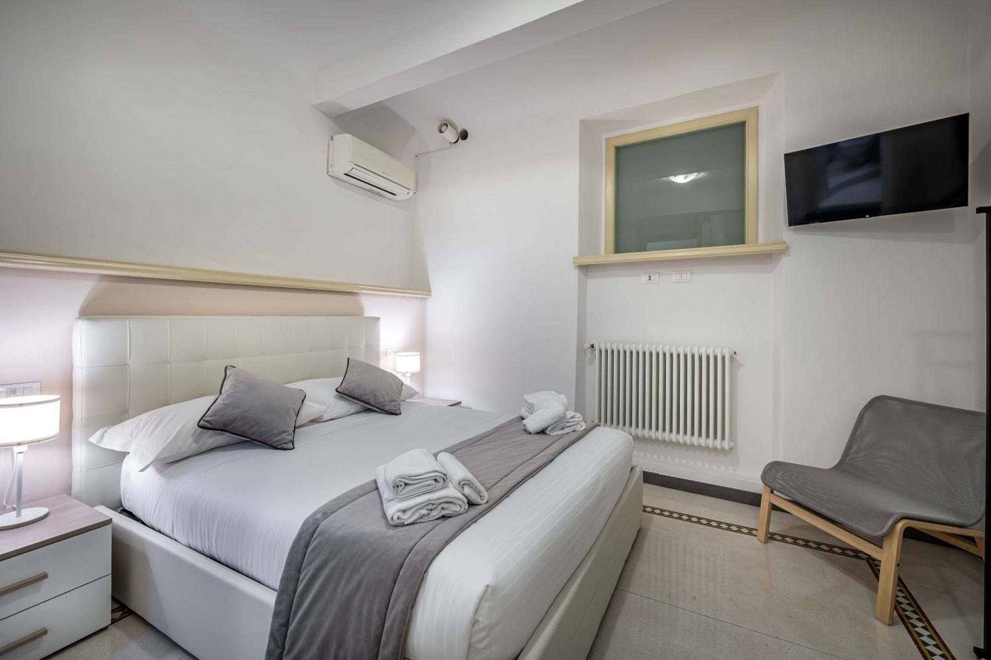 Yid Agnolo Three Bedroom In Apartment Florenz