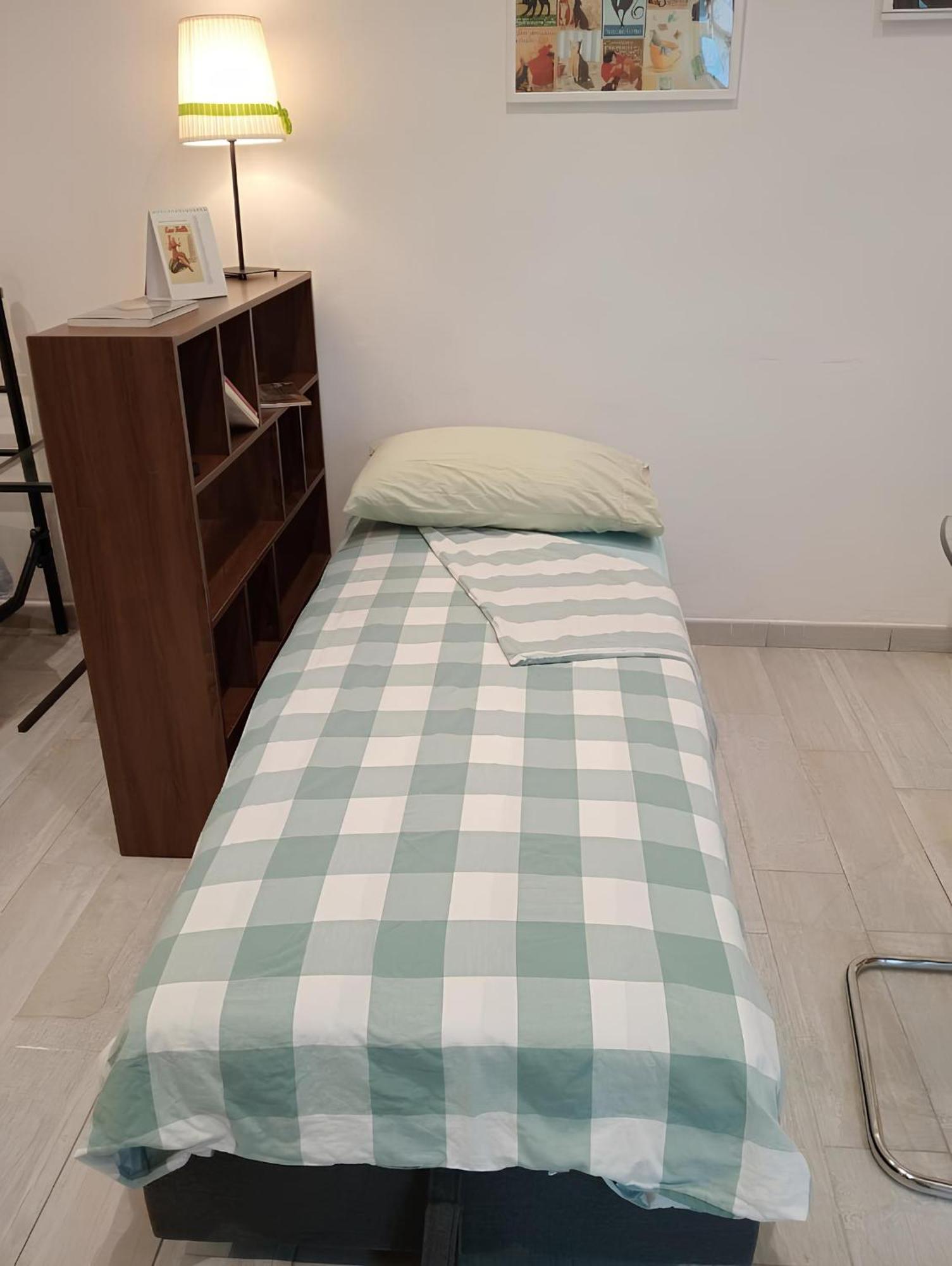 Giripaso Apartment *