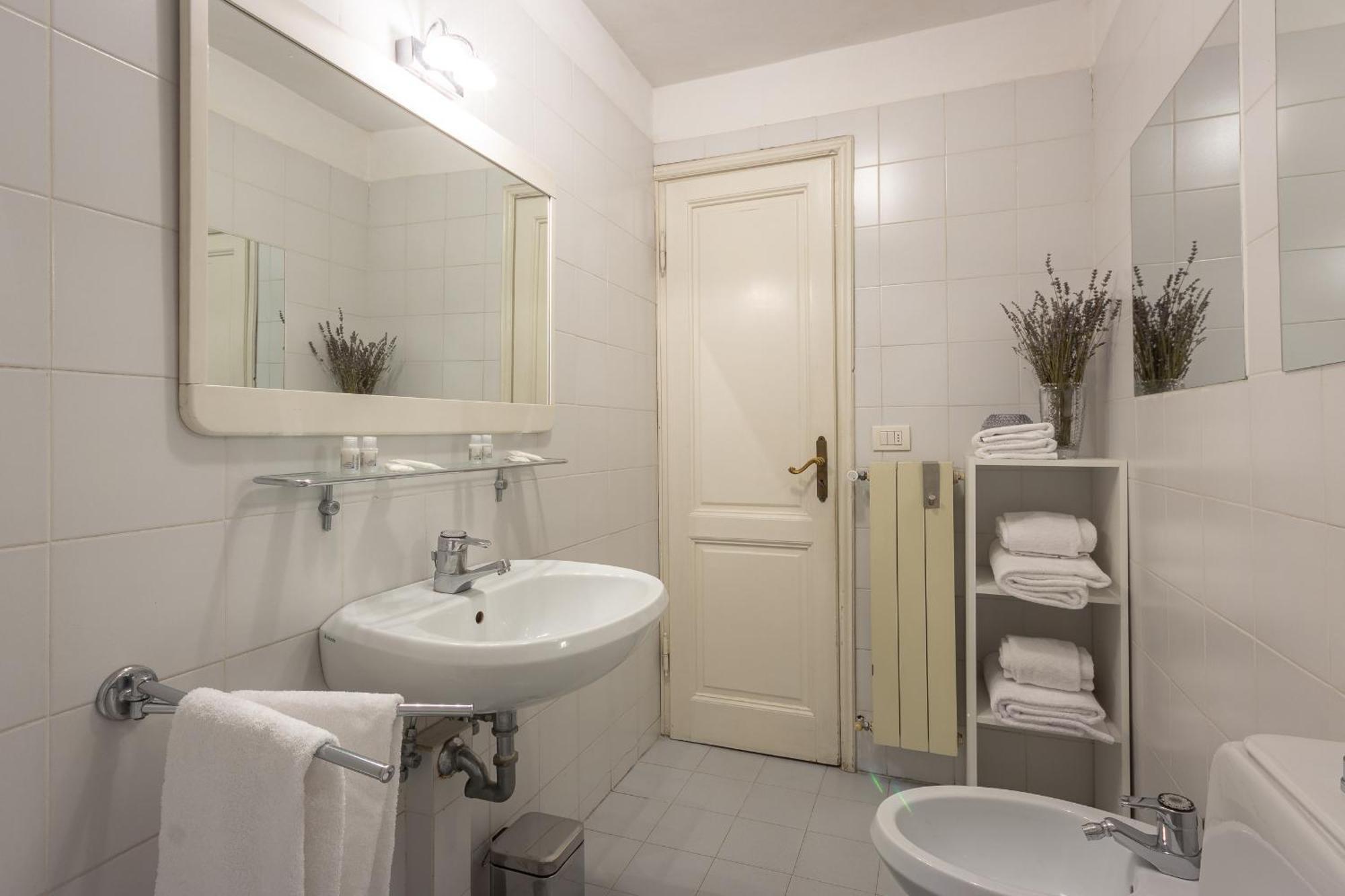 Angelica House Apartment