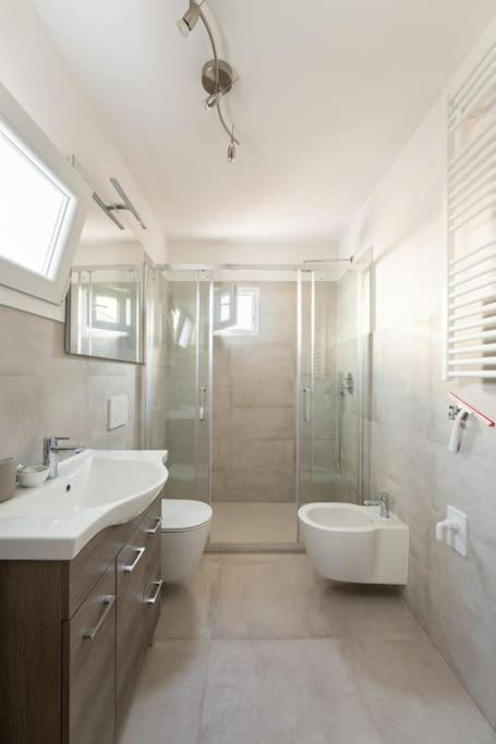 Keys Of Italy - Maytreya - Albero 2 - Train Station Two Bedroom Flat 2nd Floor Apartamento *