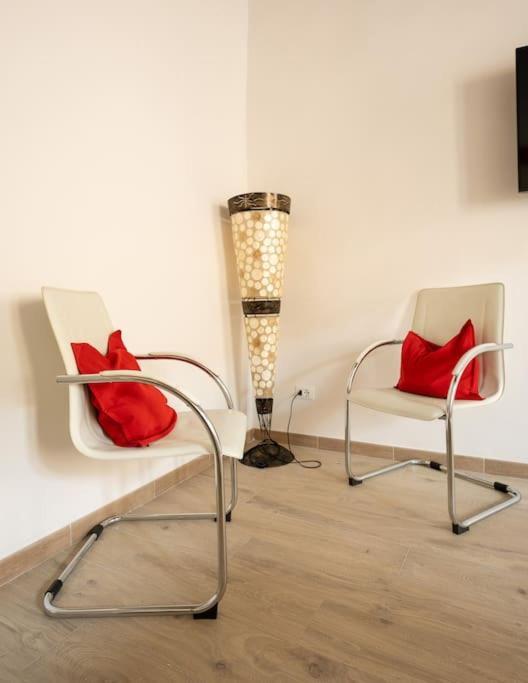 Keys Of Italy - Maytreya - Albero 2 - Train Station Two Bedroom Flat 2nd Floor Apartamento Florença
