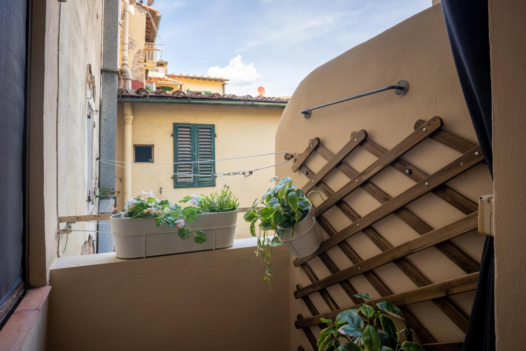 Tipica Cozy House + Parking! * Florence