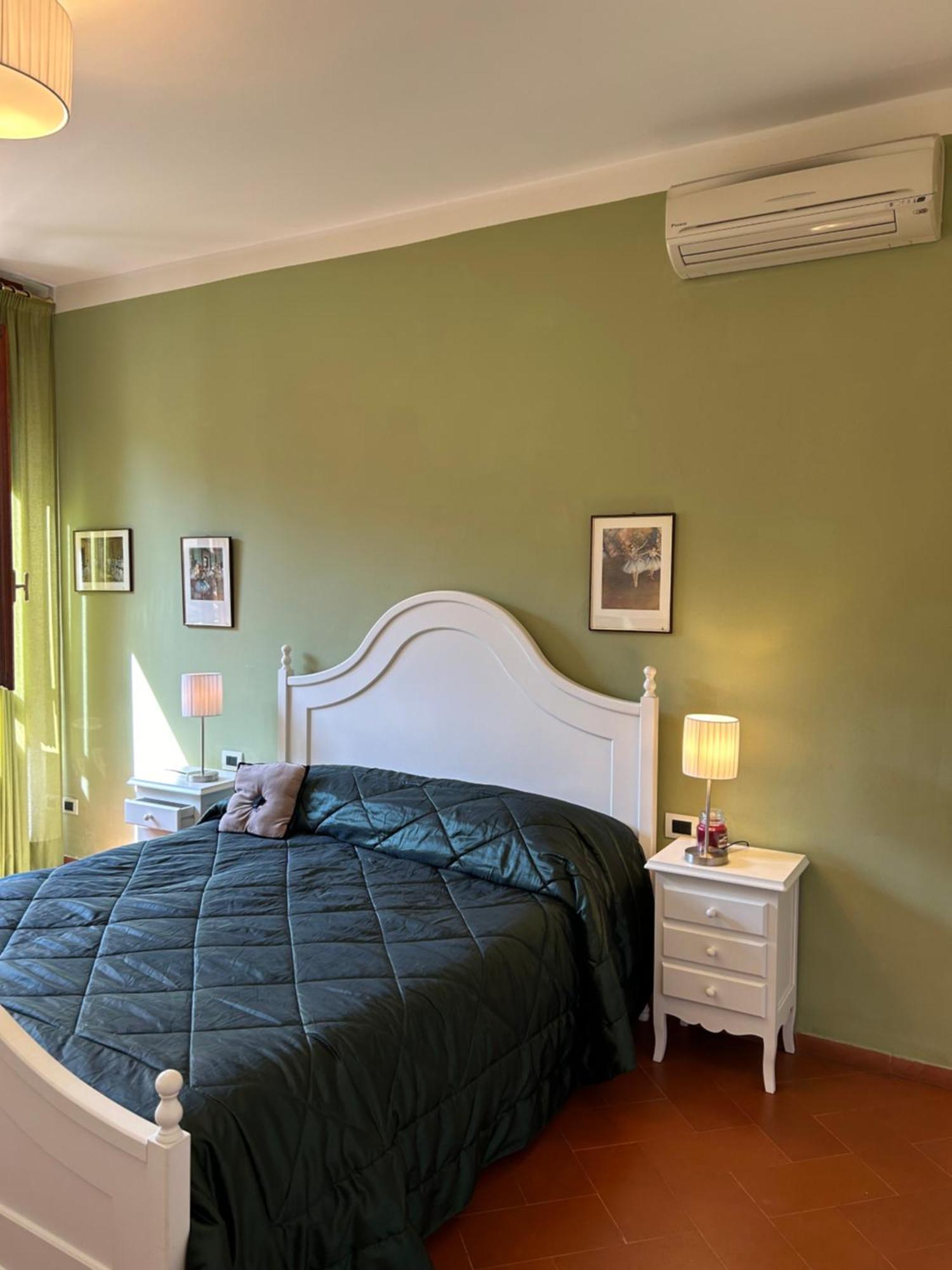 Borgo San Jacopo 8 *