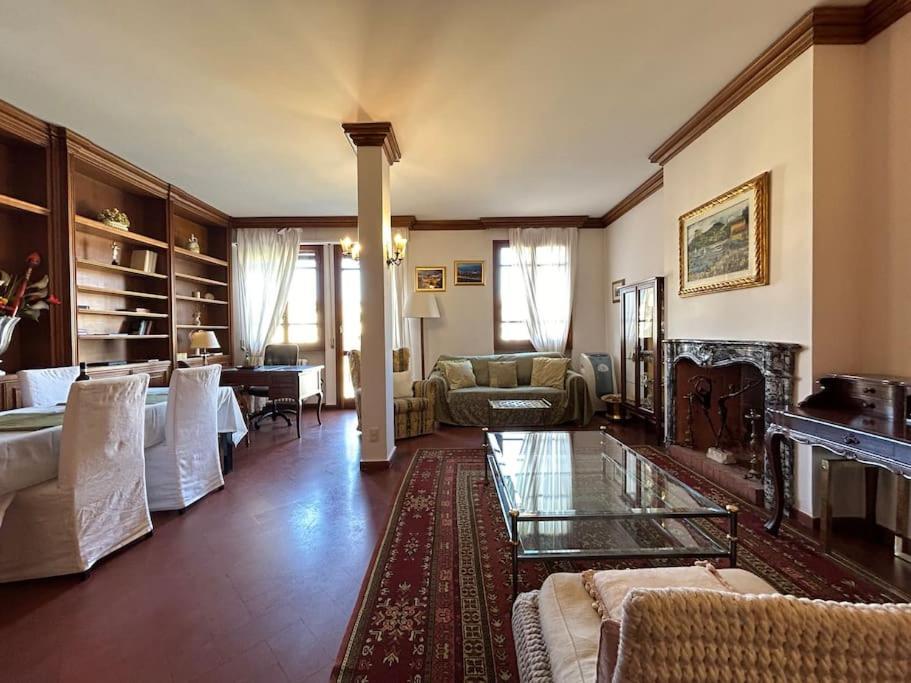 Ponte Vecchio View By Florencehospitality Com *
