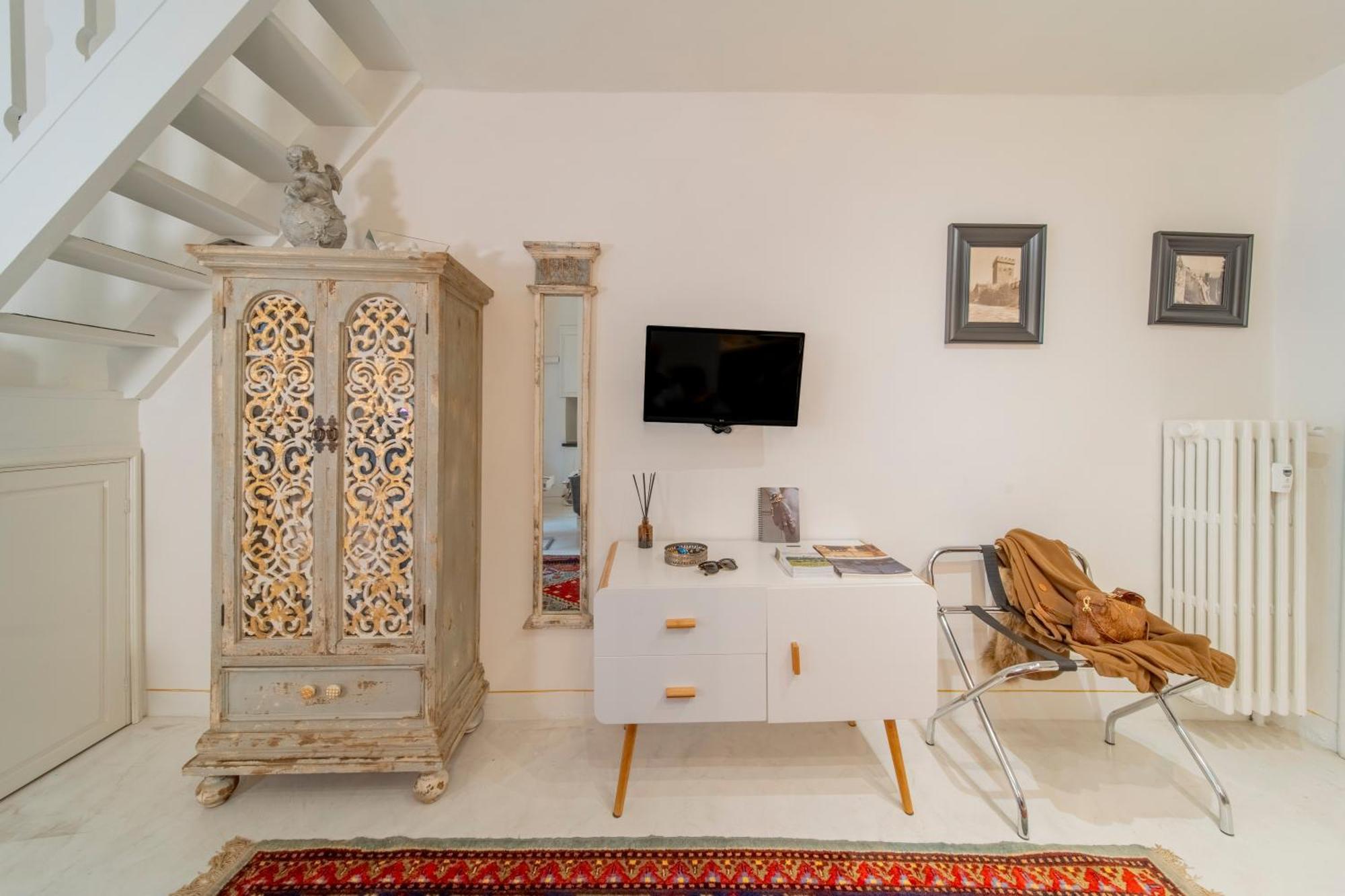 Tintori Art Loft * Florence