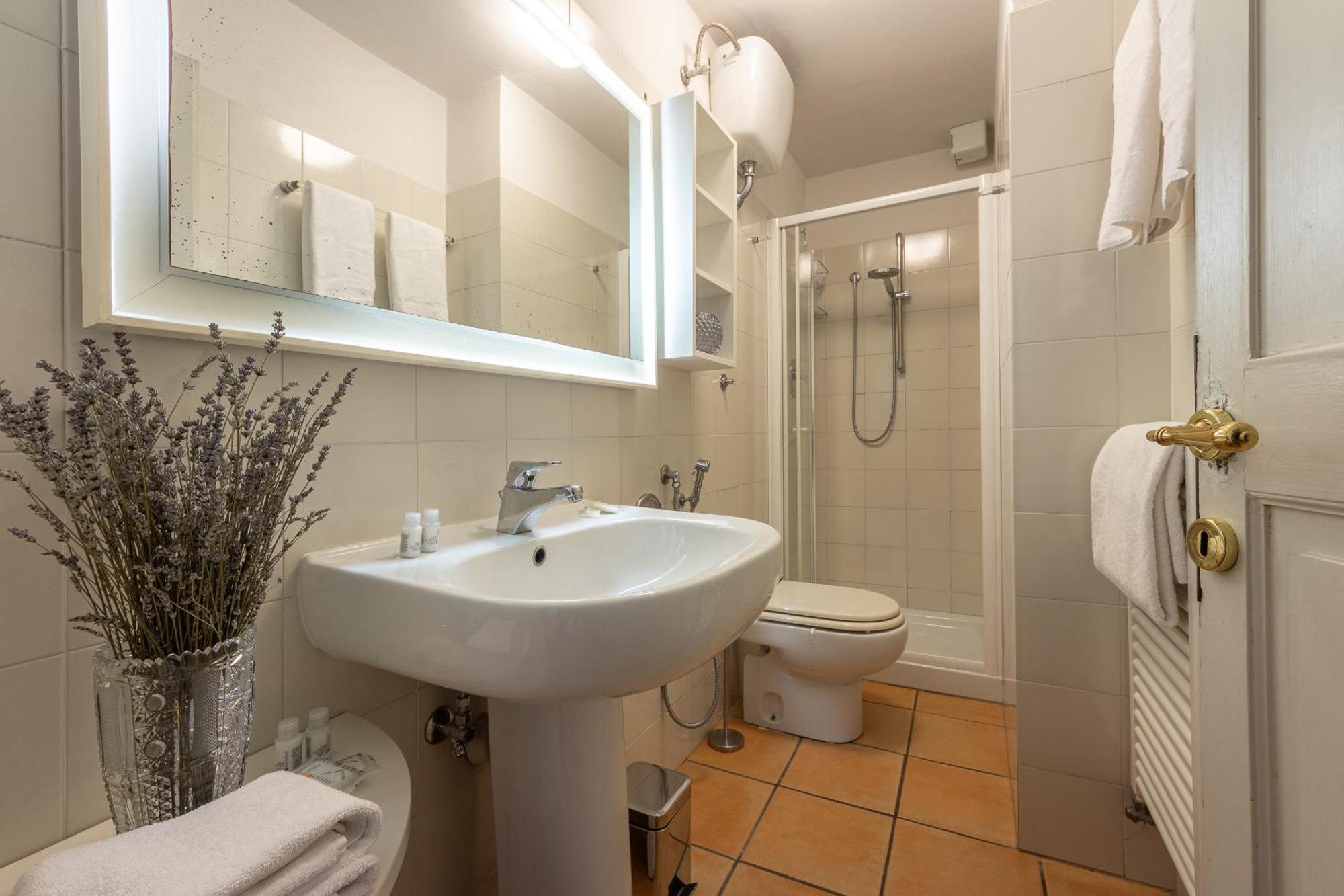 Angelica House Apartment
