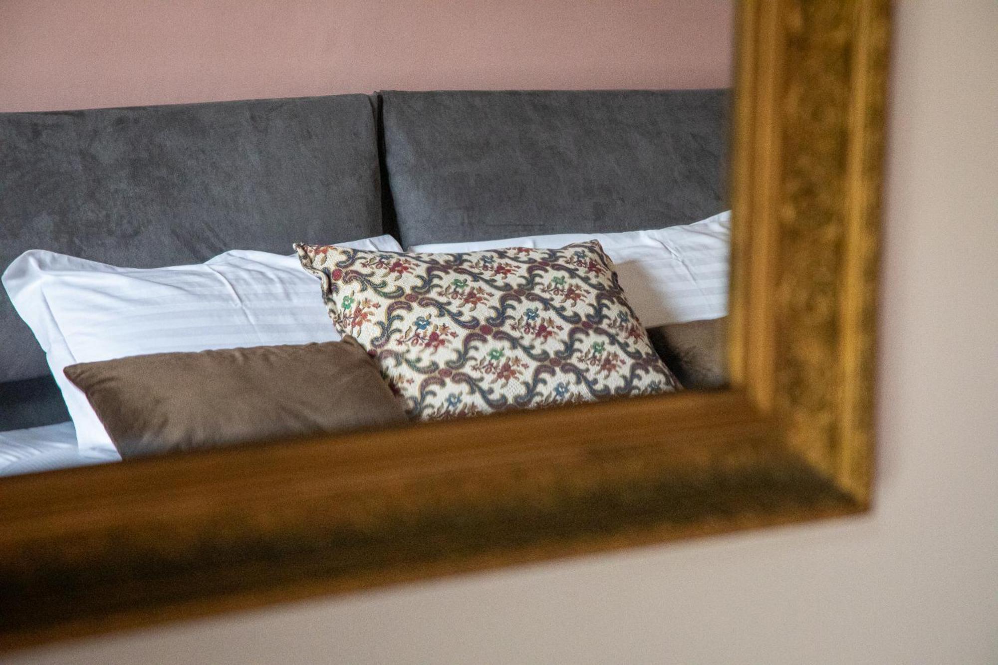 Angelica House Apartment
