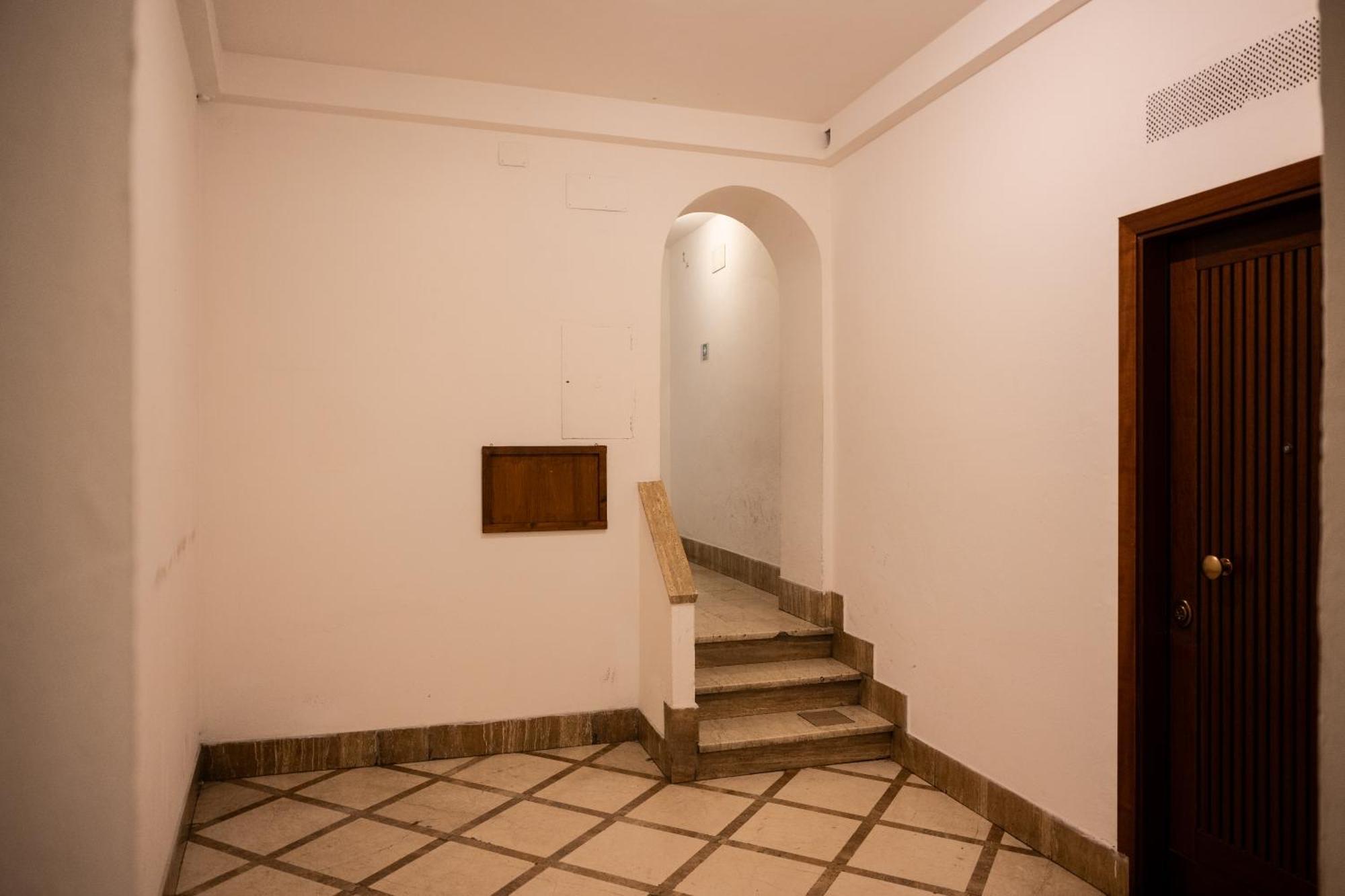 Smooth Mansion In Ponte Vecchio Appartement