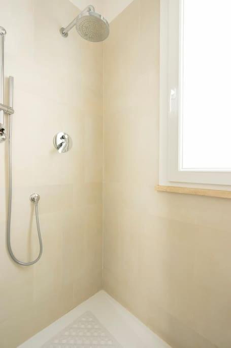 Lb Appartment-a Pochi Passi Da Porta Romana Florenz