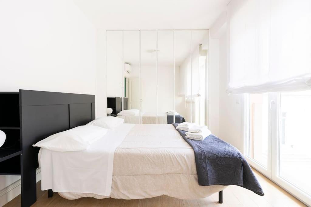 Lb Appartment-a Pochi Passi Da Porta Romana Apartment *