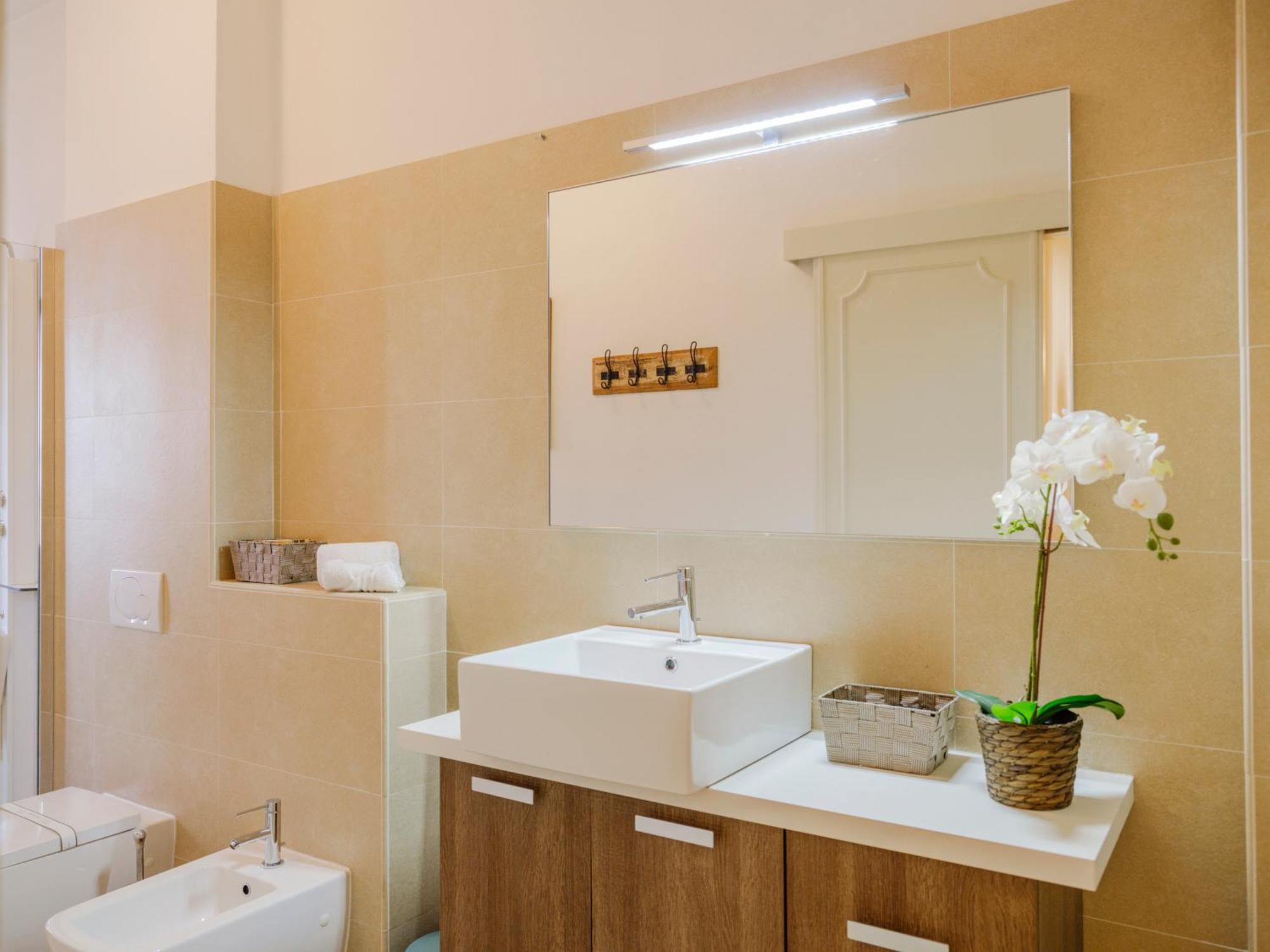 Casa Ari - Bright And Spacious Flat With Terrace Apartment *