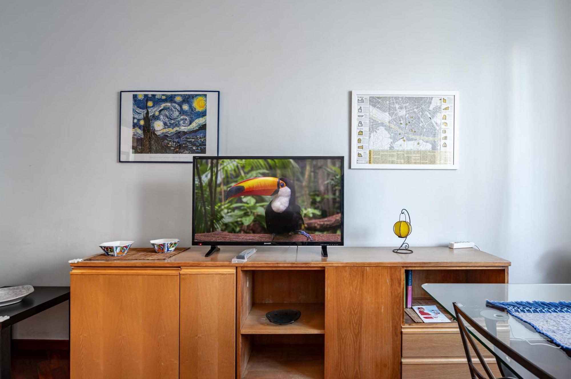 Apartment Visarno & Roomy Flat X6 With Parking Florence