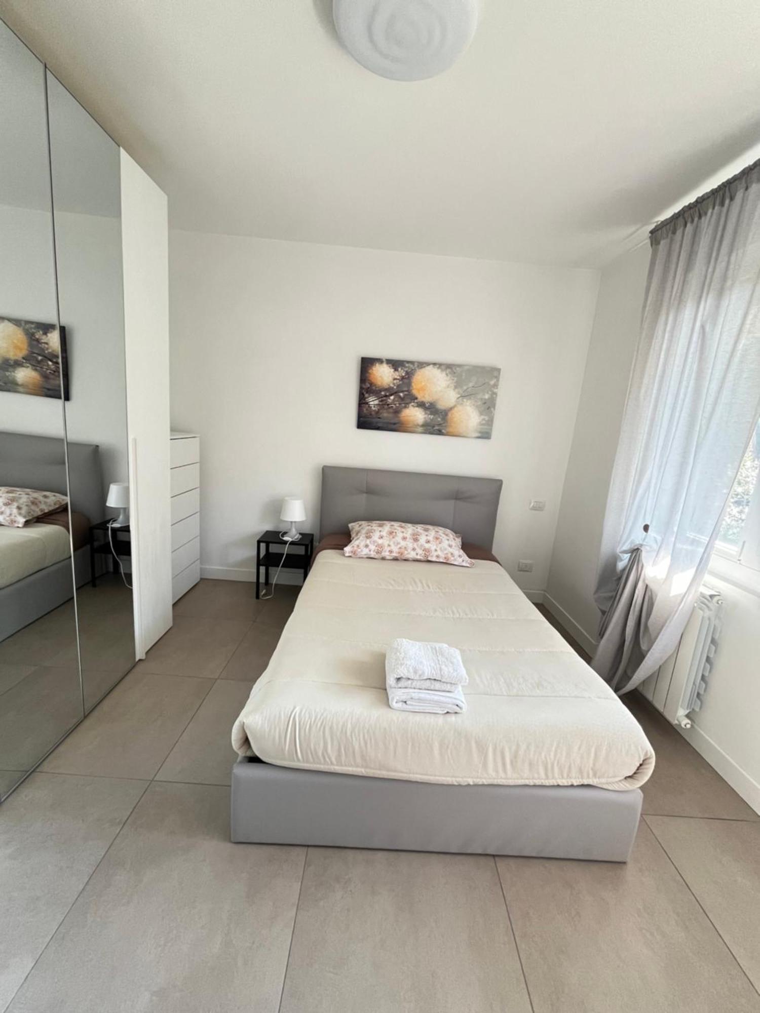 Modern House, Station, Aereoporto Vicino Appartement