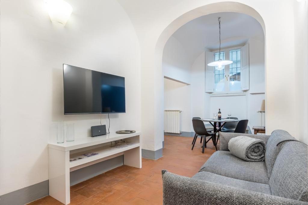 Apartment La Casa Di Ugo-a Due Passi Dal Duomo Florence