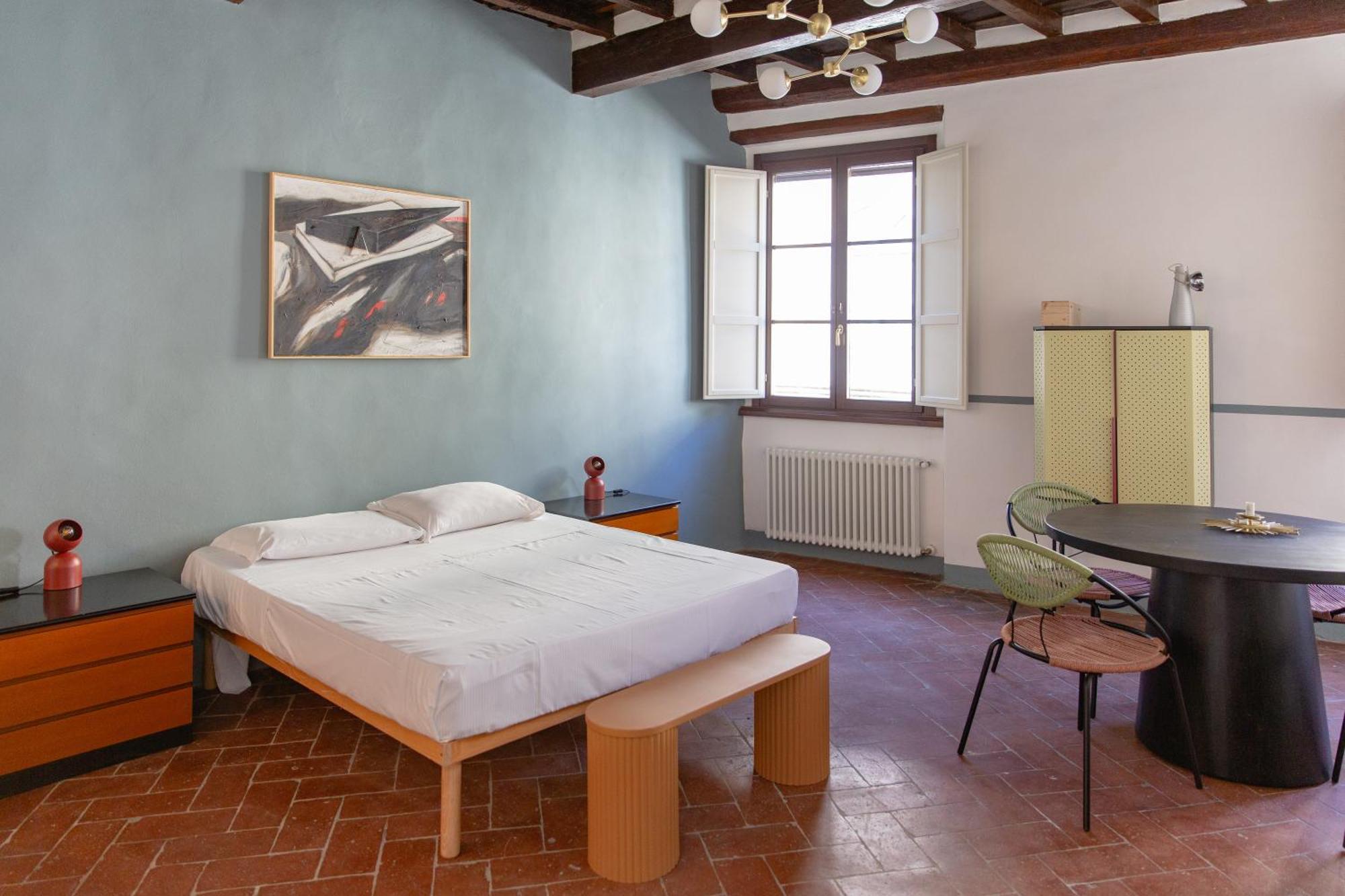 Apartamento Stunning & Sunny Near Piazza Santo Spirito Florença