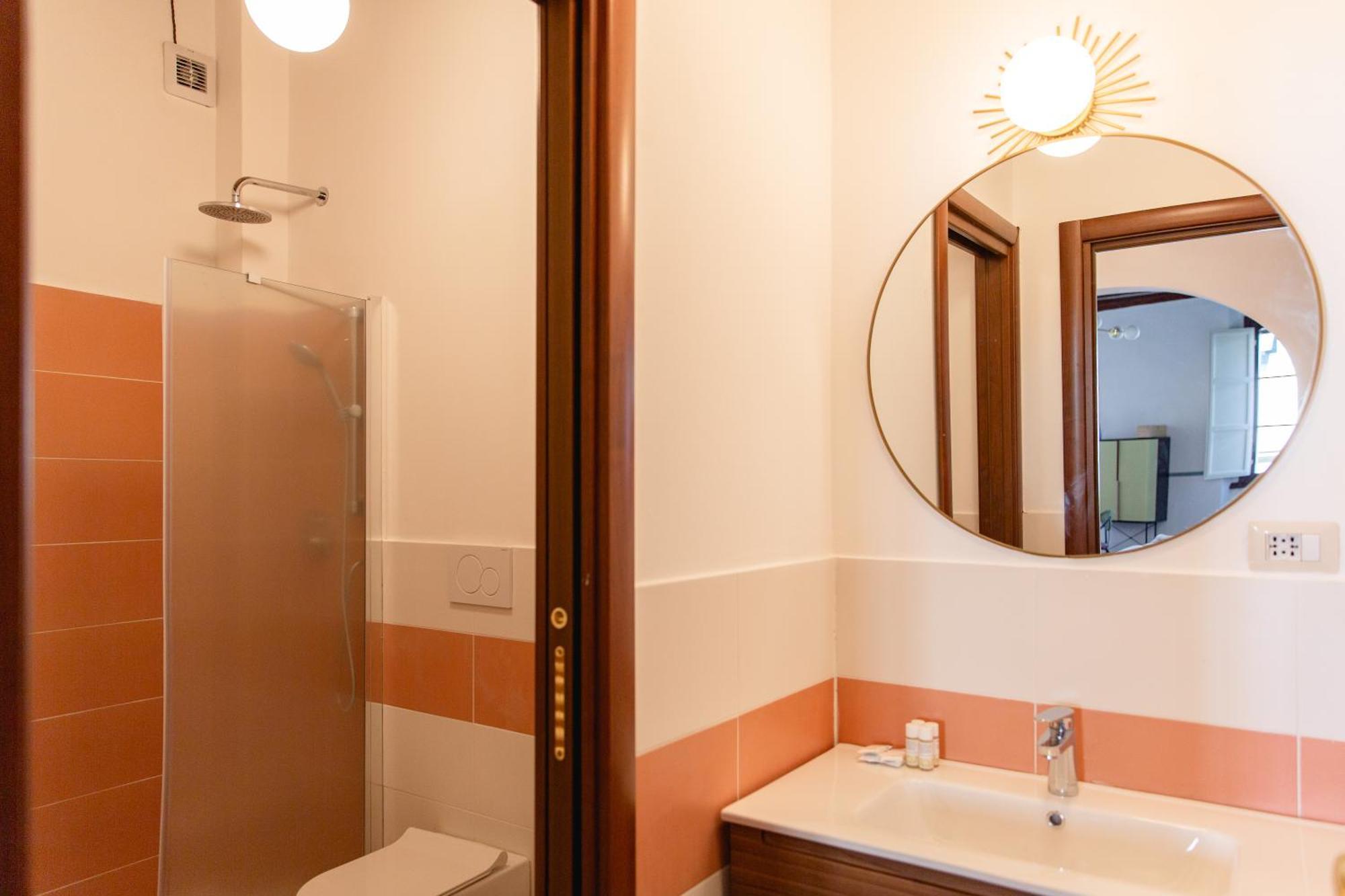 Stunning & Sunny Near Piazza Santo Spirito * Firenze