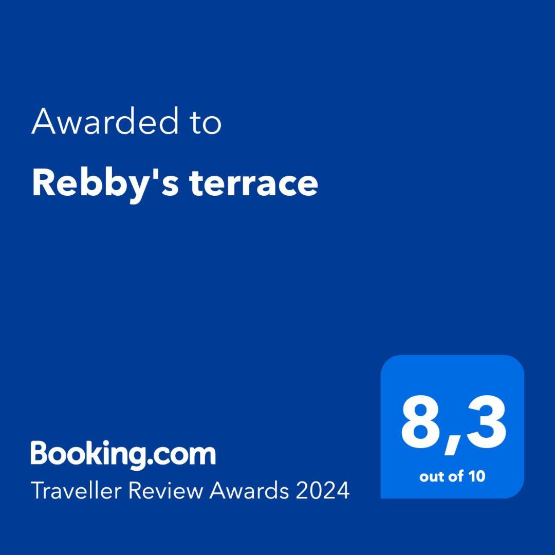 Rebby's Terrace Apartamento Florença
