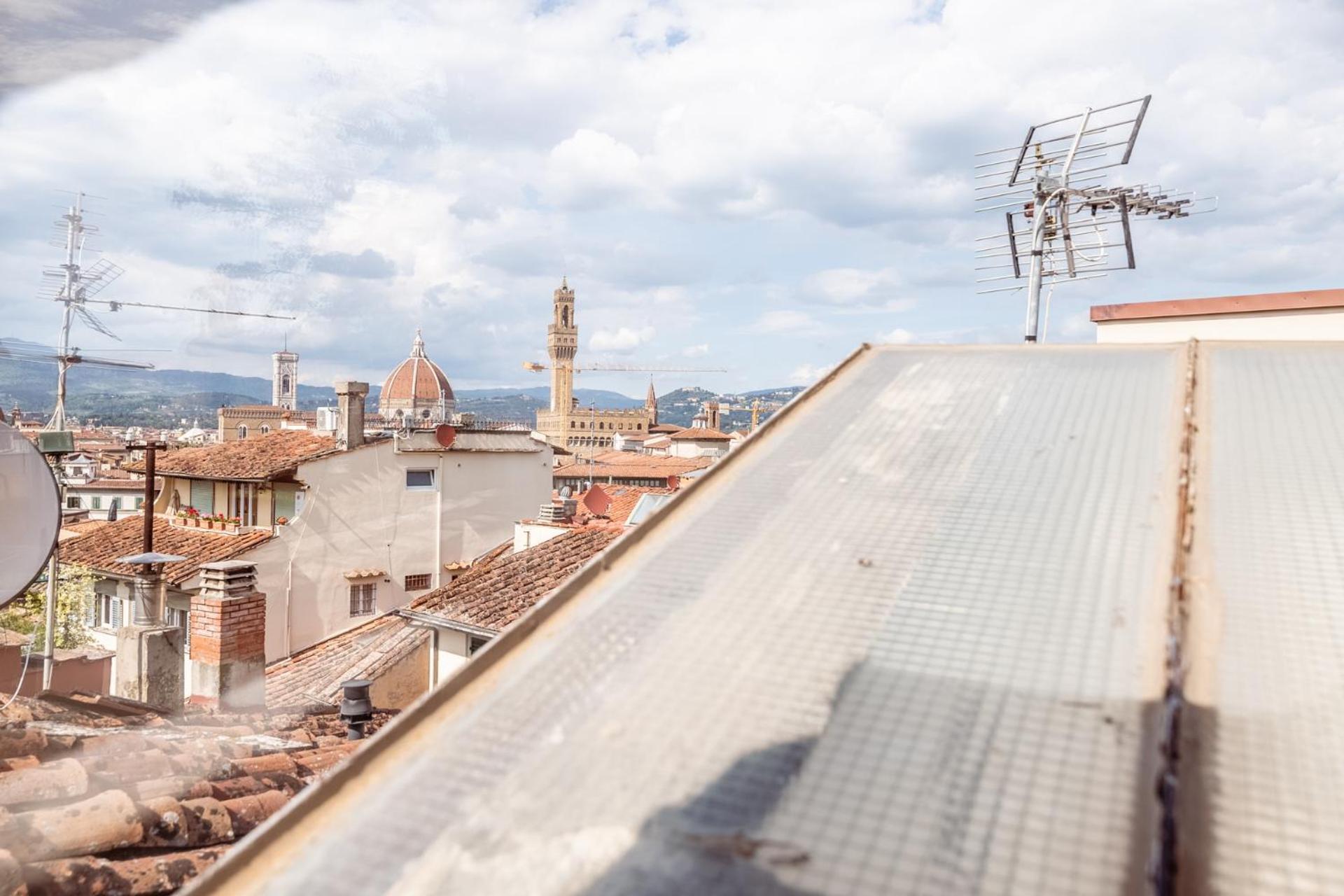 Costa61 Window - 200mt Ponte Vecchio * Florenz