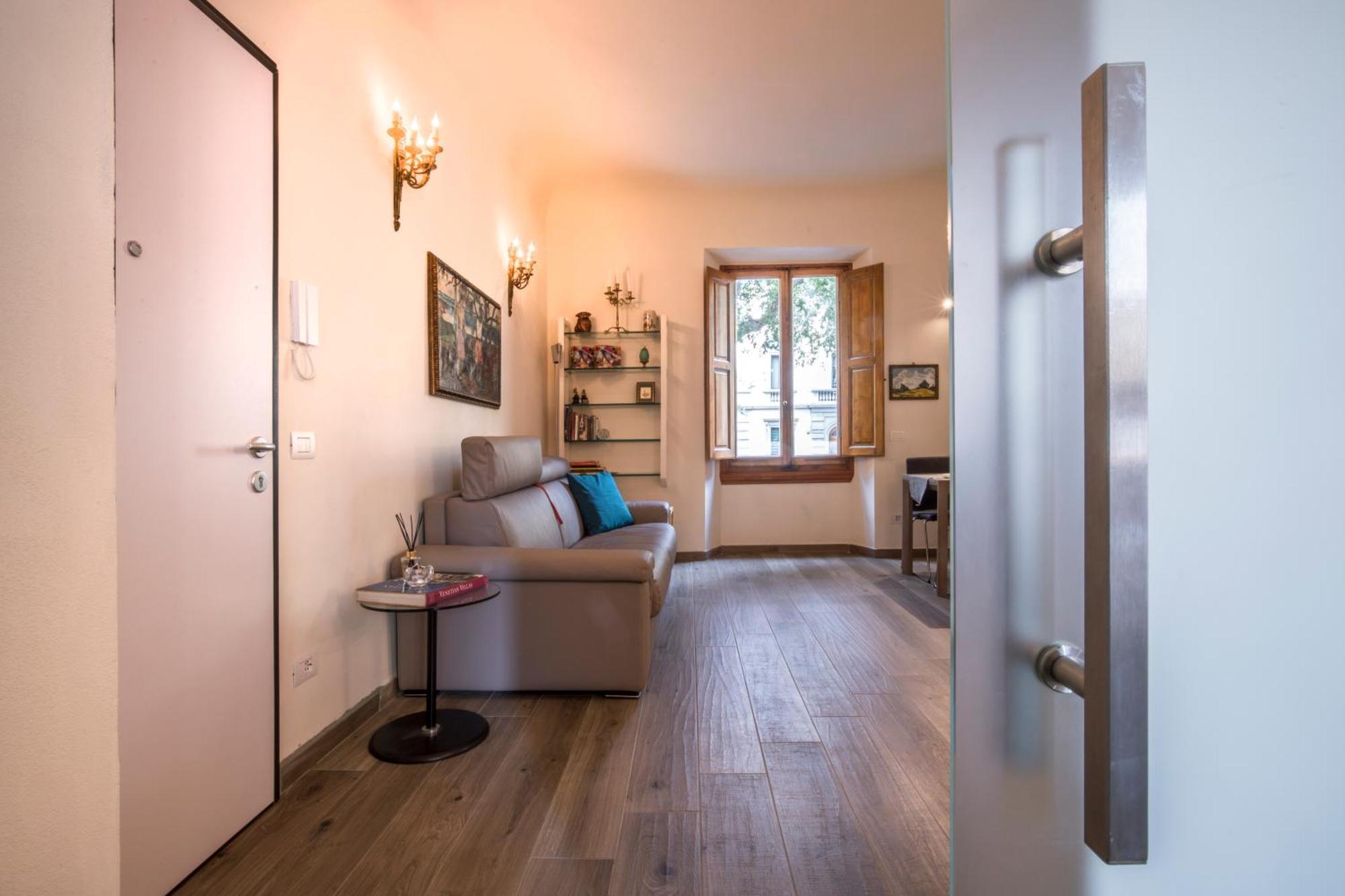 Apartment Thousand Dreams *