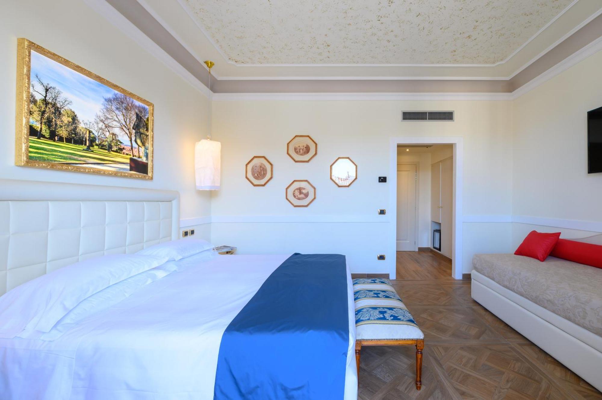 Hotel Kraft 4*