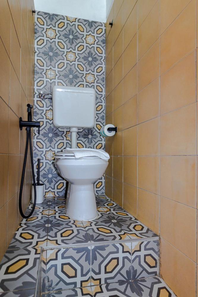 The Ancient Serragli Court Apartment Florenz