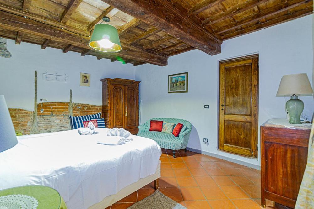Apartment The Ancient Serragli Court Florenz