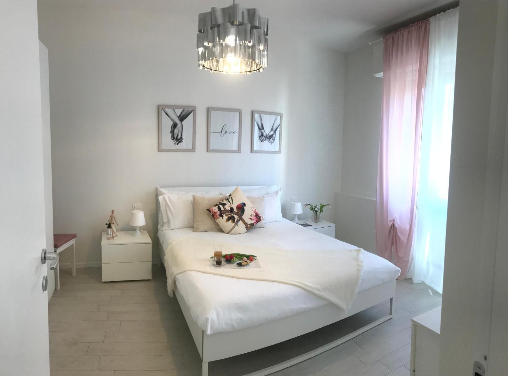 Locchi. Vicino Tramvia/careggi/meyer Apartment *