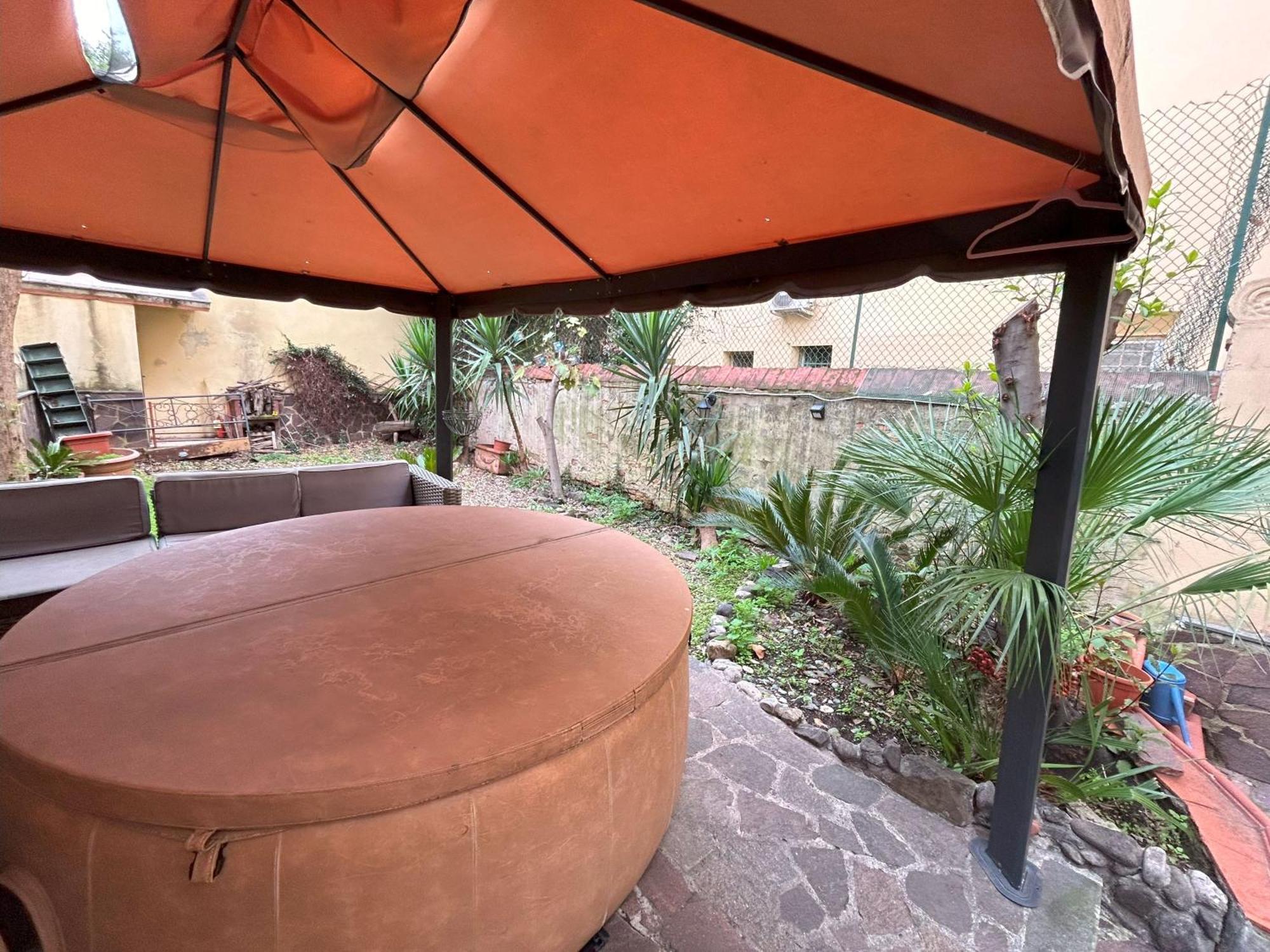 Hot Tub With Bubbles Up To 4 People - Pepi Dream By Florencehospitality Com Appartement *