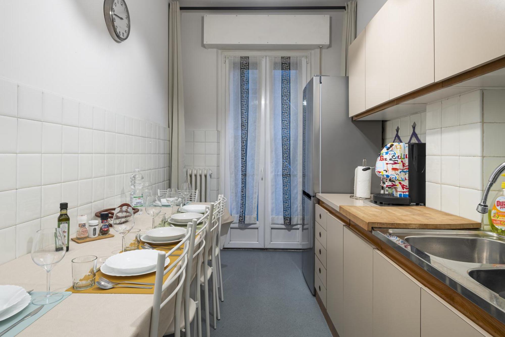 Comfortable 10 Minutes From Center Apartamento *
