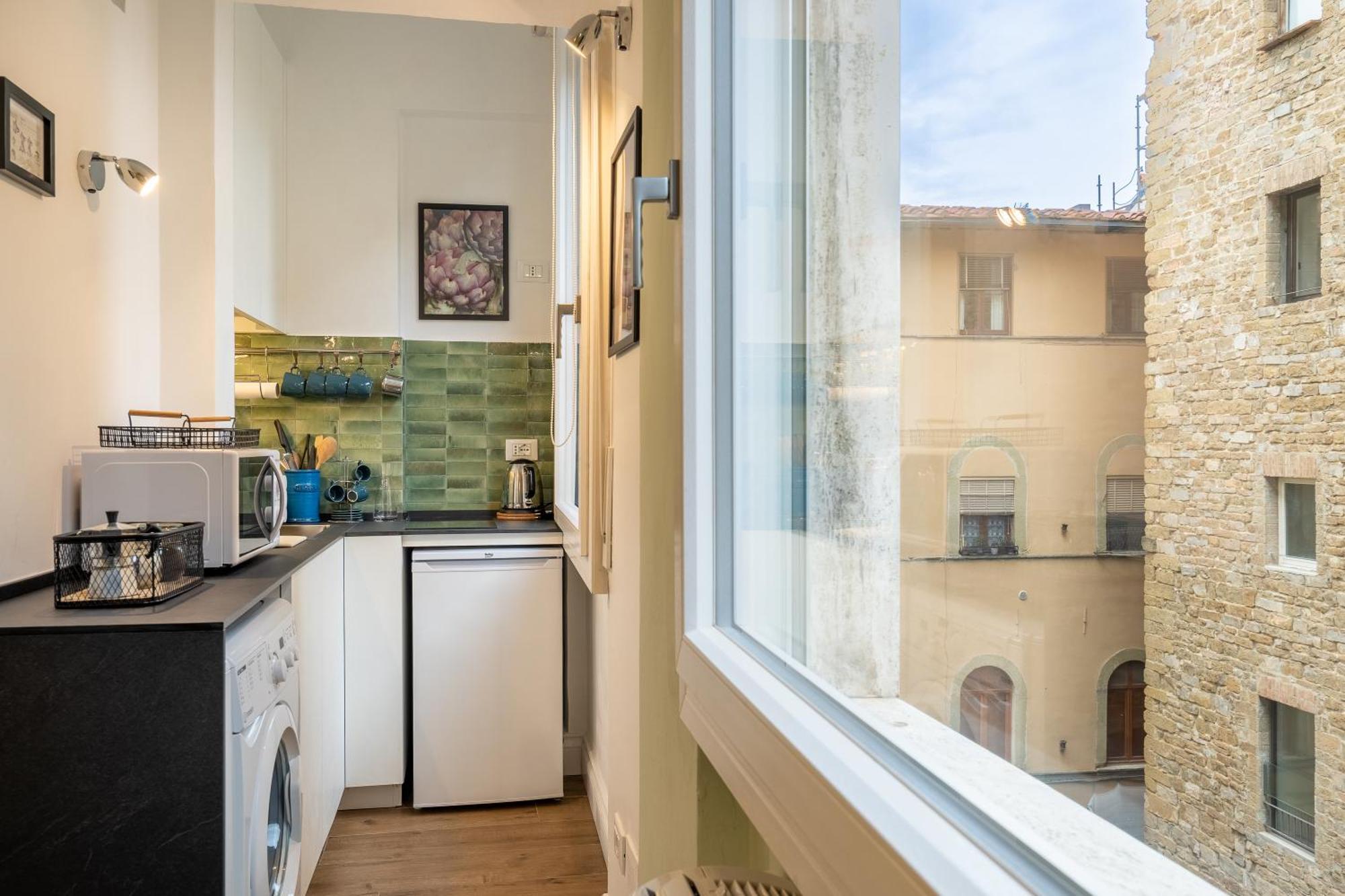The Tiny Barbadori Appartement *