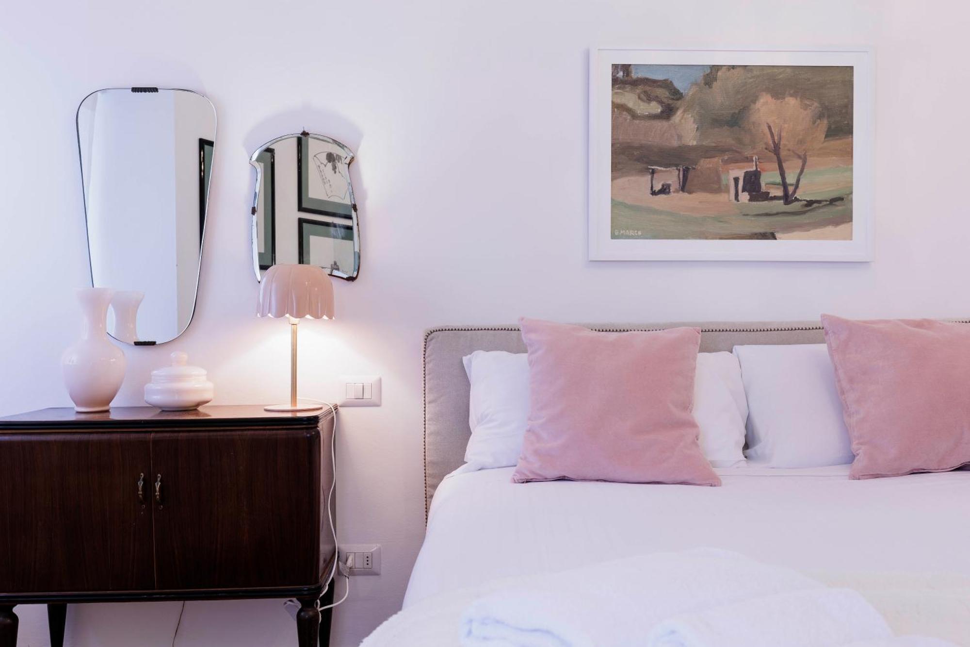 Ponte Vecchio Charming Apartment *