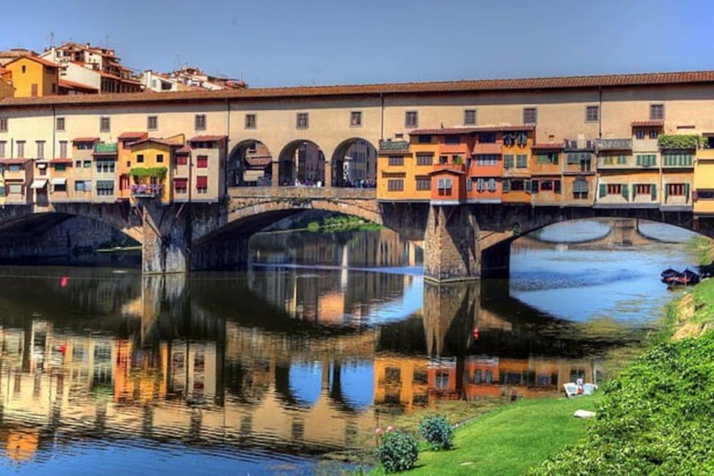 Ponte Vecchio Flat