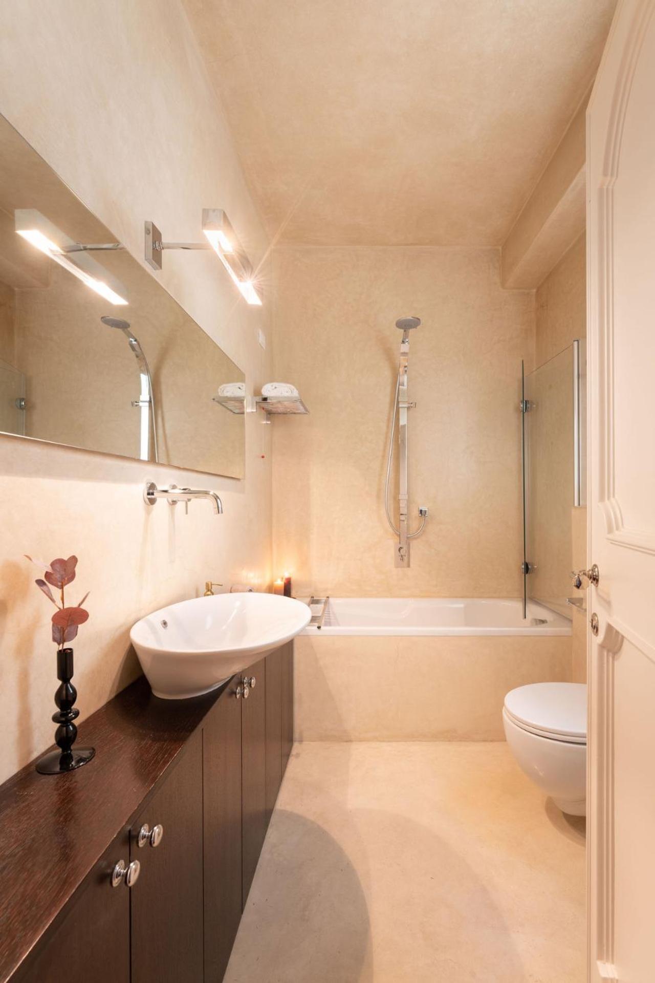 - Luxury River With Terrace * Florence