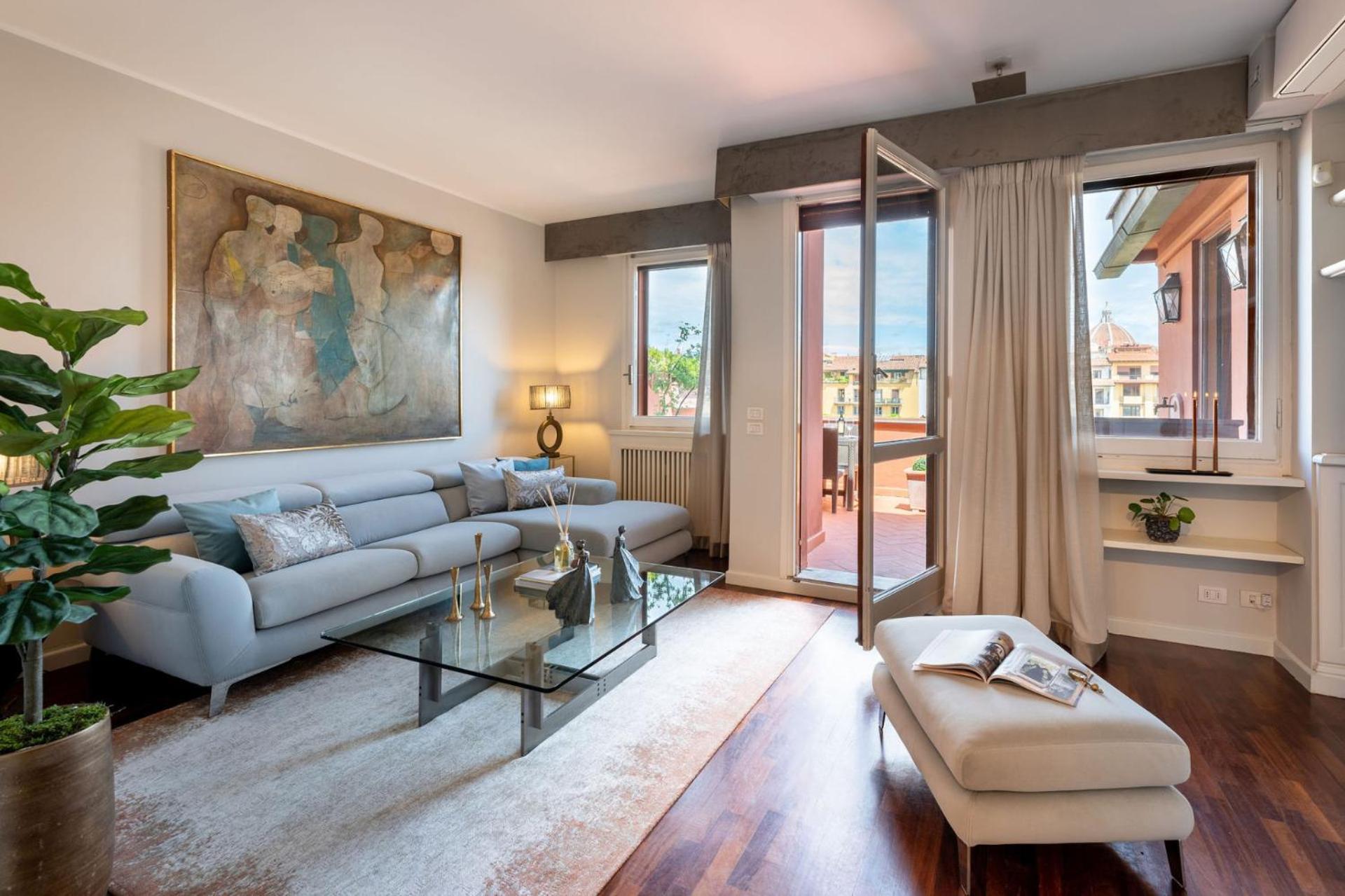 - Luxury River With Terrace Florence