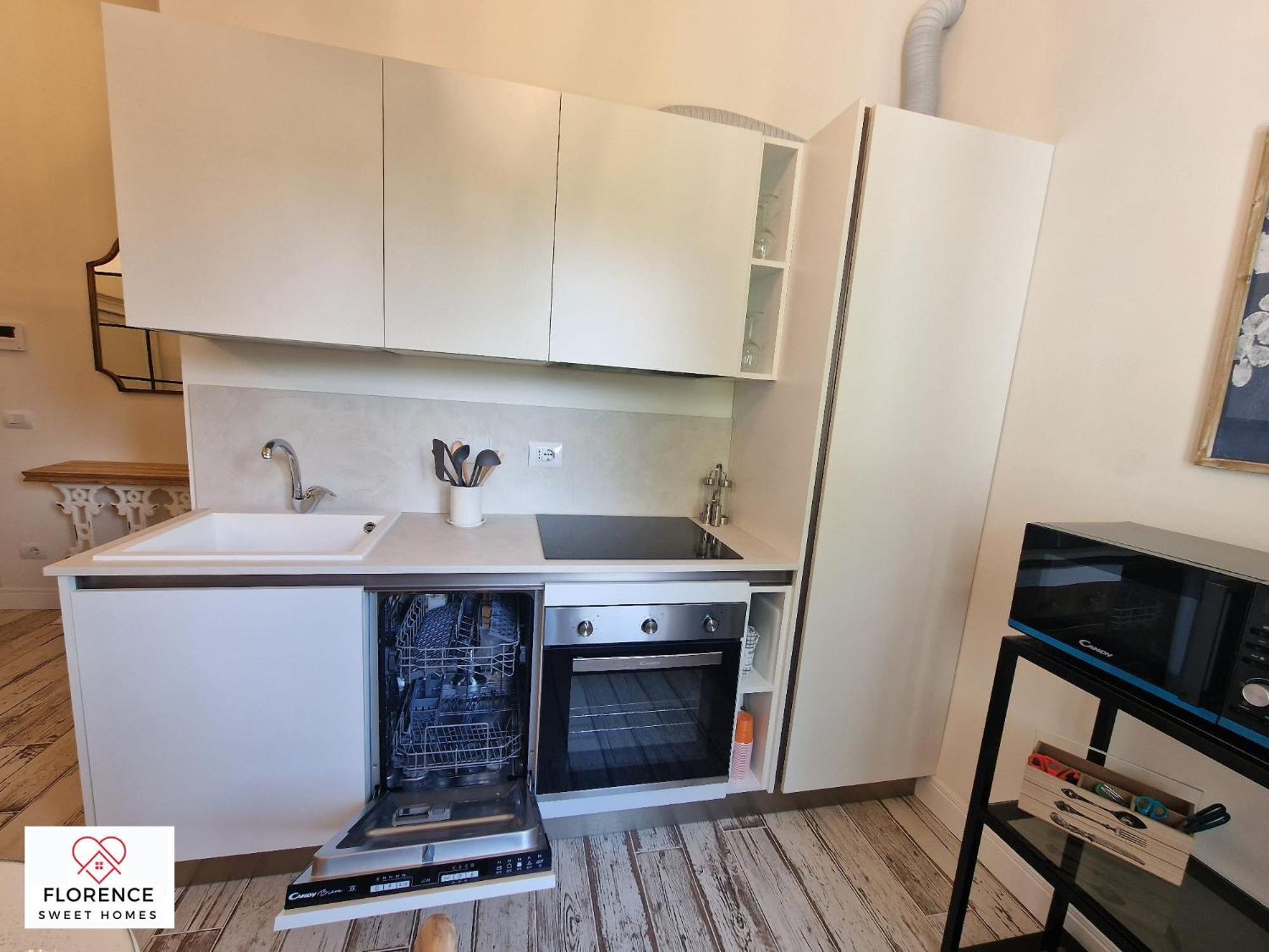 Mirko With Free Parking By Sweet Homes Appartement