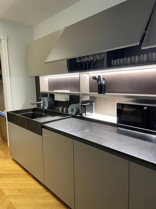 Caterina De' Medici Luxury Attic With Terrace And Parking Appartement Florence