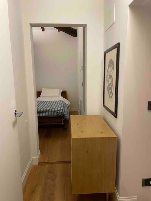 Caterina De' Medici Luxury Attic With Terrace And Parking Appartement