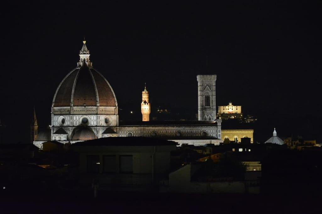 Caterina De' Medici Luxury Attic With Terrace And Parking Florence