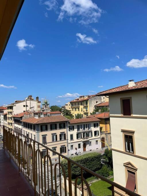 Caterina De' Medici Luxury Attic With Terrace And Parking Florence