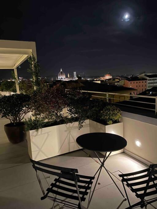 Caterina De' Medici Luxury Attic With Terrace And Parking Appartement *
