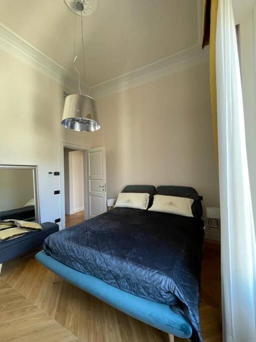 Caterina De' Medici Luxury Attic With Terrace And Parking Florence