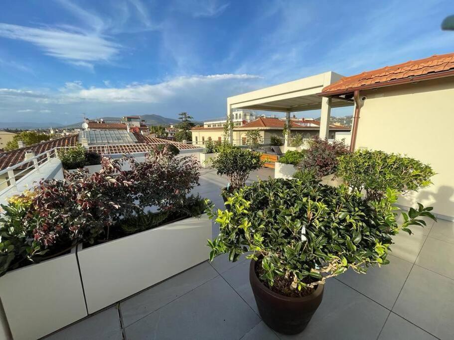 Caterina De' Medici Luxury Attic With Terrace And Parking Appartement *