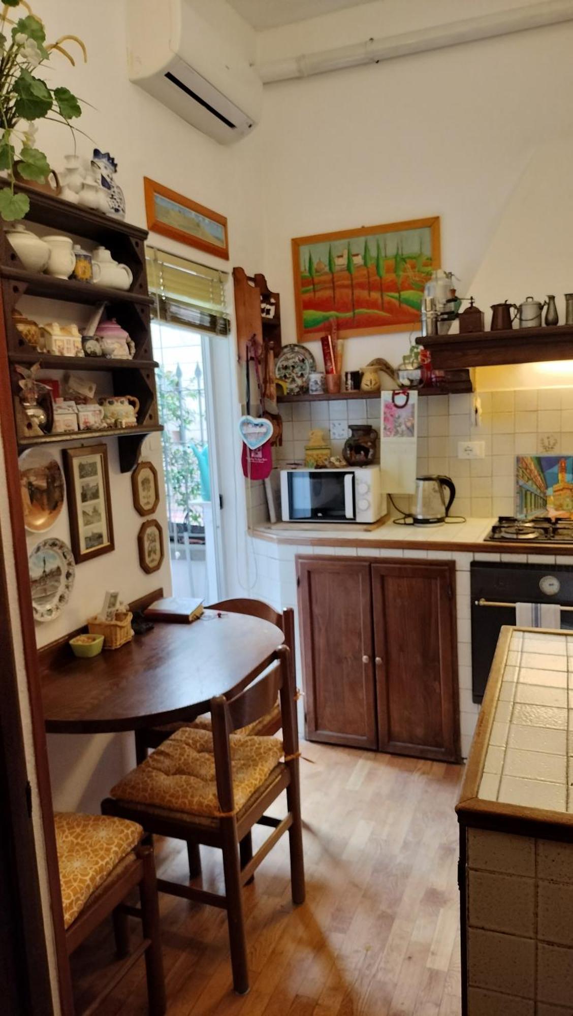 Bed & Breakfast Tre Gigli A Firenze, 5 Minutes From Station, Via Palazzuolo 55 Florence