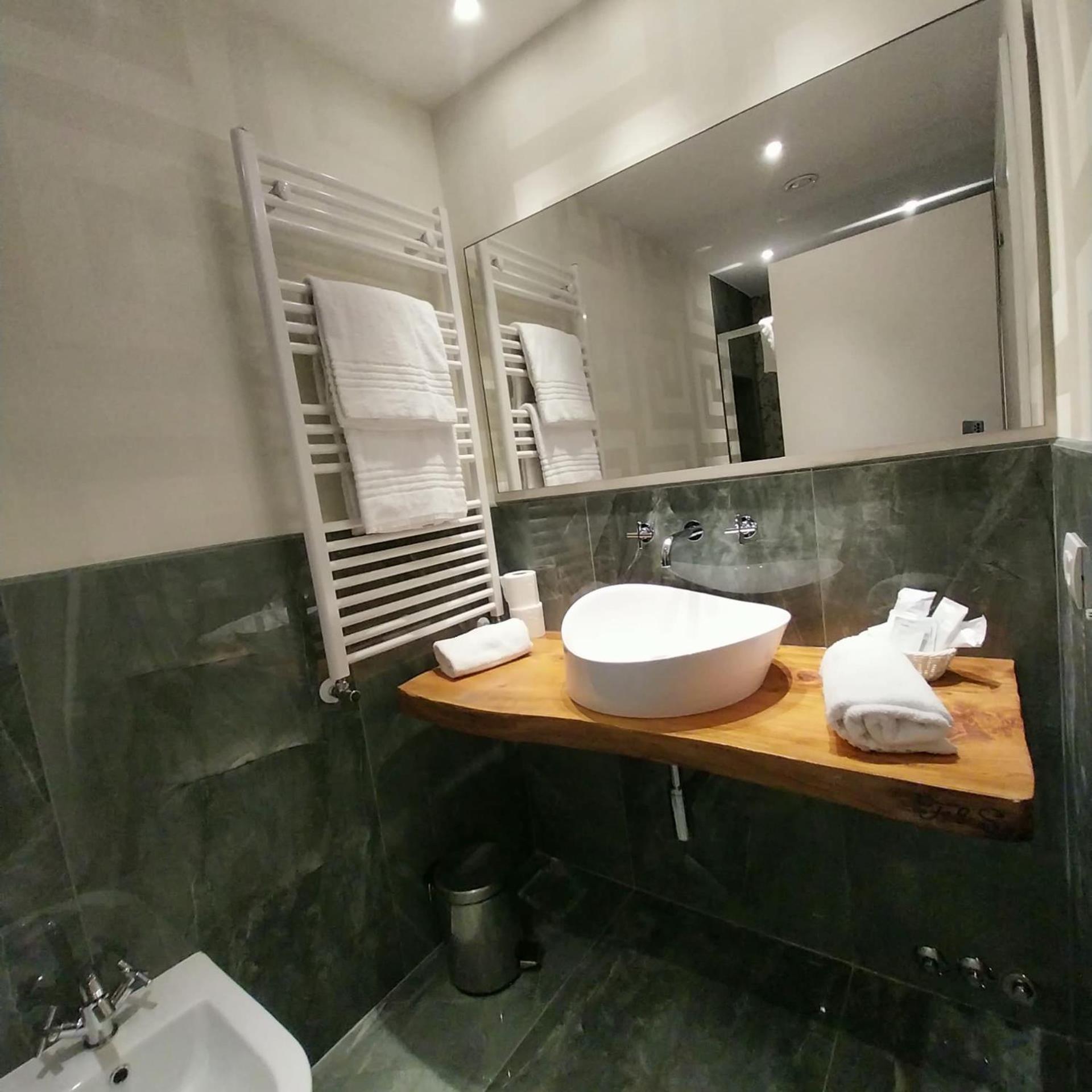Montreal Hotel